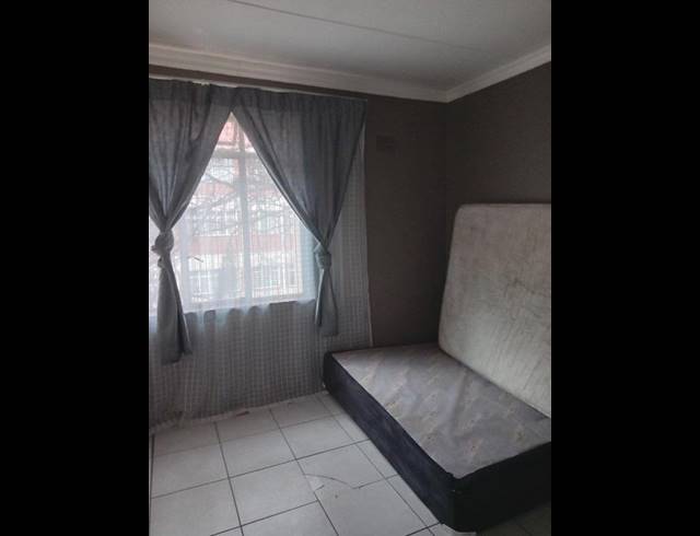 3 BEDROOM PROPERTY TO RENT IN ARCADIA